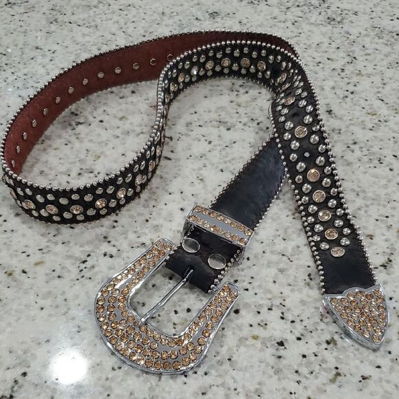 Black and Gold Studded Leather Belt with Ornate Buckle - Picture 2 of 8